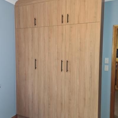 Wood look bedroom cupboard
